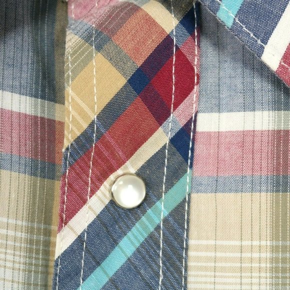 Vintage Wrangler Western Shirt White Blue Red Tan Plaid Pearl Snap XL - Picture 10 of 12